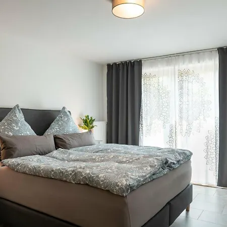 Neu! Ferienwohnung Andreas Radebeul Exterior foto